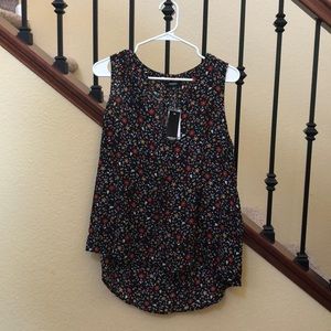 PREMISE Studio Floral patterned V neck tank